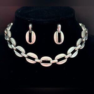 Unsigned Silver Tone Vintage Oval Chain-Link Choker Necklace Earring Set